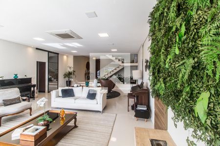 Sala  de casa de condomínio à venda com 4 quartos, 485m² em Tamboré, Santana de Parnaíba