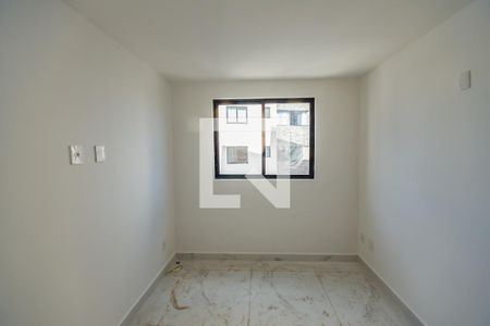 Quarto 1 de apartamento à venda com 2 quartos, 55m² em Serrano, Belo Horizonte