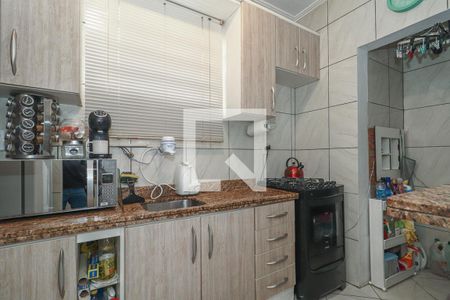 Cozinha de apartamento à venda com 2 quartos, 69m² em Floresta, Porto Alegre