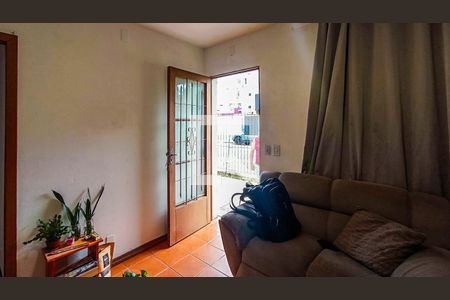 Casa à venda com 3 quartos, 112m² em Partenon, Porto Alegre