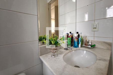 Banheiro Suíte de apartamento à venda com 3 quartos, 75m² em Jardim Nova Europa, Campinas