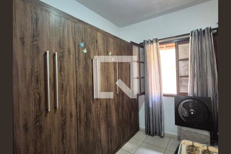 Quarto de casa de condomínio para alugar com 2 quartos, 85m² em Vargem Pequena, Rio de Janeiro