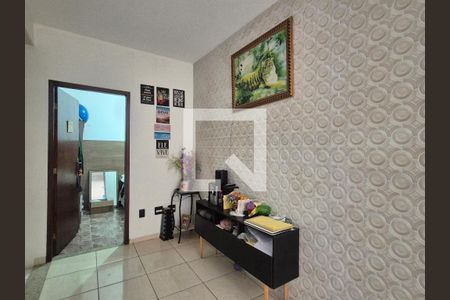 Sala  de casa de condomínio para alugar com 2 quartos, 85m² em Vargem Pequena, Rio de Janeiro
