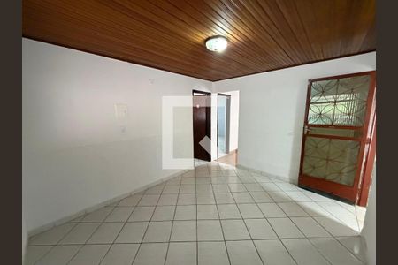 Casa para alugar com 3 quartos, 133m² em Eqnm 34/36, Brasília