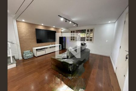 Casa à venda com 4 quartos, 280m² em Ipiranga, São Paulo