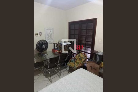 Casa à venda com 3 quartos, 120m² em Vila da Penha, Rio de Janeiro