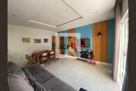 Casa à venda com 4 quartos, 390m² em Grajaú, Rio de Janeiro