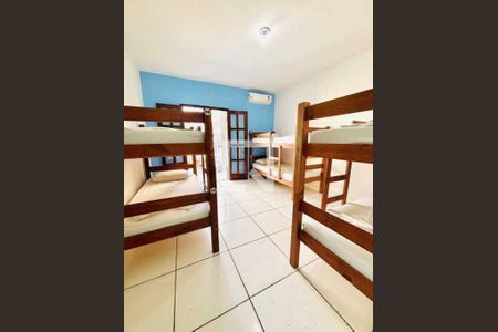 Casa à venda com 8 quartos, 400m² em Maracanã, Rio de Janeiro