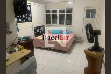 Casa à venda com 3 quartos, 230m² em Maracanã, Rio de Janeiro