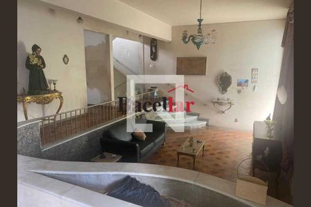 Casa à venda com 6 quartos, 180m² em Tijuca, Rio de Janeiro