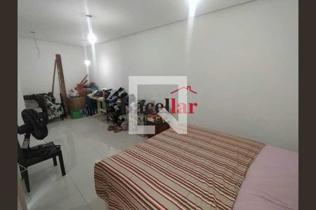 Casa à venda com 3 quartos, 200m² em Vila Isabel, Rio de Janeiro