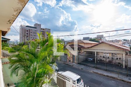 Varanda da Sala 1 de casa à venda com 2 quartos, 300m² em Alto Caiçaras, Belo Horizonte