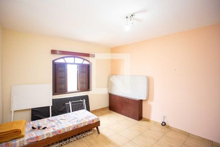 Quarto 1 de casa à venda com 5 quartos, 188m² em Taboão, Diadema
