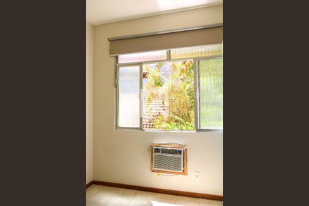 Quarto 1 de apartamento para alugar com 2 quartos, 70m² em Méier, Rio de Janeiro