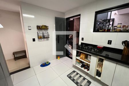 Cozinha de casa de condomínio à venda com 2 quartos, 101m² em Tauá, Rio de Janeiro