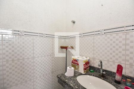 Lavabo de casa para alugar com 3 quartos, 90m² em Vila Gomes, São Paulo