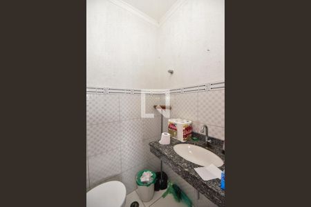 Lavabo de casa para alugar com 3 quartos, 90m² em Vila Gomes, São Paulo