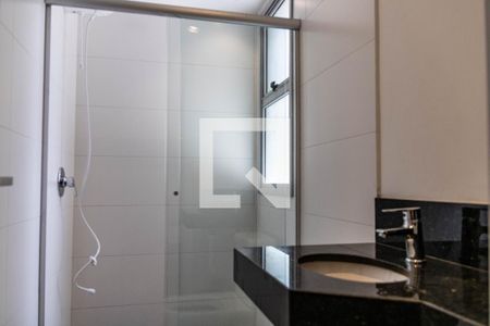 Banheiro da Suíte de kitnet/studio para alugar com 1 quarto, 40m² em Barro Preto, Belo Horizonte