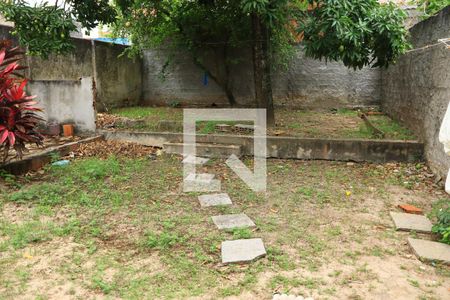 Quintal de casa para alugar com 7 quartos, 368m² em Itapuã, Salvador