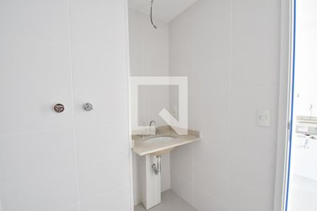 Banheiro de kitnet/studio à venda com 1 quarto, 21m² em Alto do Ipiranga, São Paulo