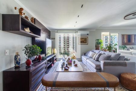 Apartamento à venda com 3 quartos, 260m² em Jardim Fonte do Morumbi, São Paulo