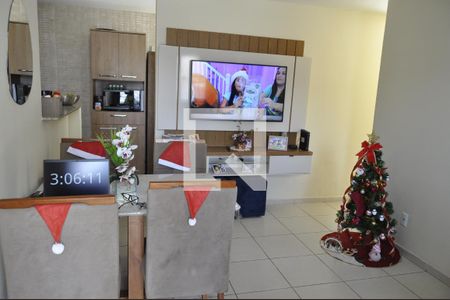 Apartamento para alugar com 2 quartos, 75m² em Pilares, Rio de Janeiro