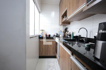Cozinha de apartamento à venda com 2 quartos, 90m² em Vila Aquilino, Santo André