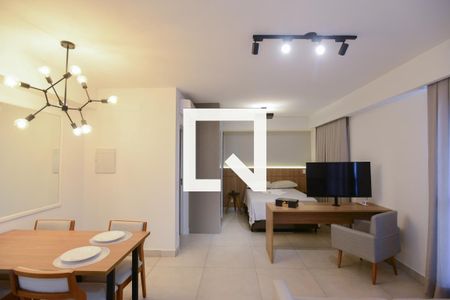 Apartamento para alugar com 1 quarto, 60m² em Jardim Sumare, São Paulo