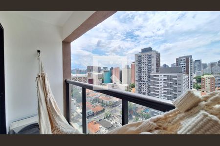 Varanda da Sala/Cozinha de apartamento para alugar com 1 quarto, 29m² em Pompeia, São Paulo