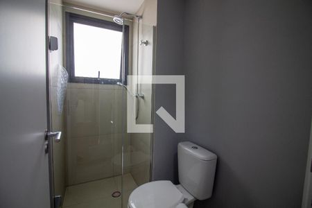 Banheiro de apartamento para alugar com 1 quarto, 32m² em Jardim das Acacias, São Paulo