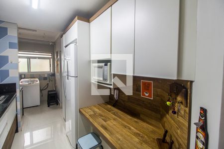 Apartamento à venda com 98m², 2 quartos e 2 vagasCozinha