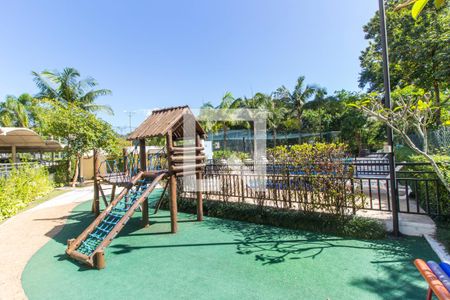 Apartamento à venda com 98m², 2 quartos e 2 vagasÁrea comum - Playground