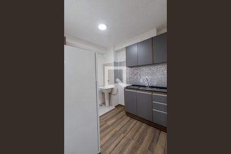 Cozinha e Área de Serviço de apartamento para alugar com 2 quartos, 35m² em Jardim America da Penha, São Paulo