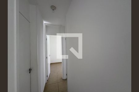 Corredor de apartamento para alugar com 2 quartos, 45m² em Vargem Grande, Rio de Janeiro