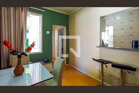 Sala  de apartamento para alugar com 2 quartos, 81m² em Menino Deus, Porto Alegre