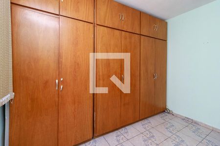 Quarto 1 de apartamento para alugar com 2 quartos, 54m² em Jardim Germania, São Paulo