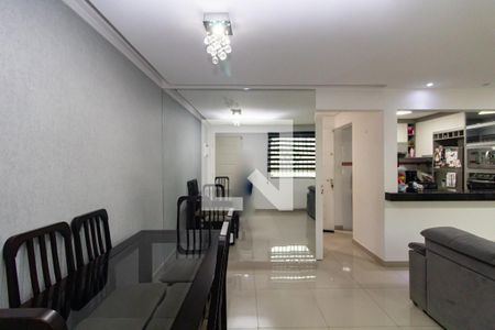 Sala de casa de condomínio à venda com 3 quartos, 103m² em Vila Brasil, São Paulo