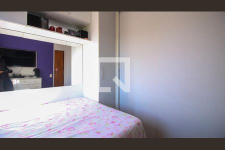 Apartamento à venda com 3 quartos, 53m² em Cidade Líder, São Paulo