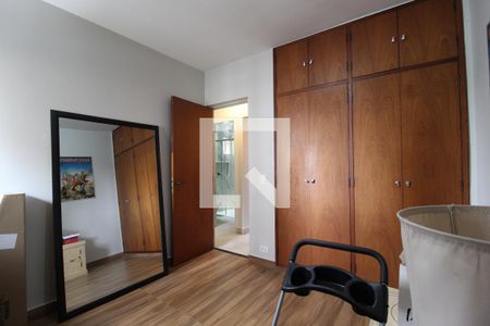 Quarto 1 de apartamento para alugar com 2 quartos, 80m² em Indianópolis, São Paulo