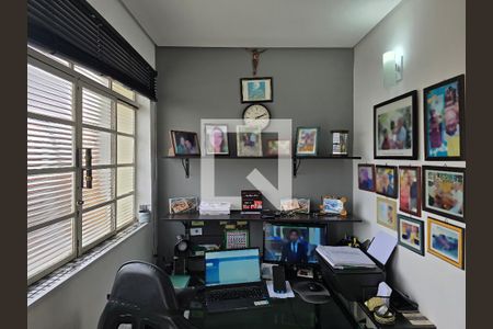 Sala  de casa à venda com 3 quartos, 210m² em Vila Herminia, Guarulhos