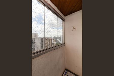 Sacada de apartamento à venda com 2 quartos, 100m² em Vila Taquari, São Paulo
