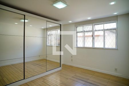 Quarto 1 de apartamento para alugar com 2 quartos, 59m² em Santa Rosa, Niterói