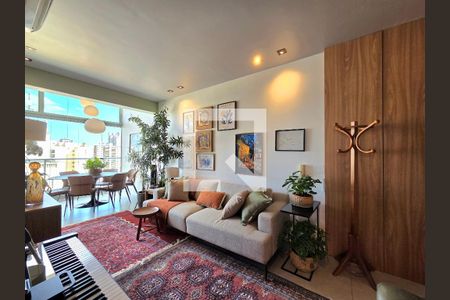 Sala de apartamento à venda com 1 quarto, 50m² em Indianópolis, São Paulo