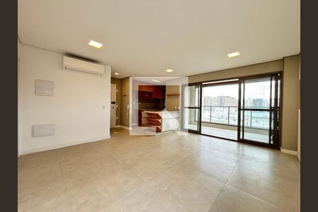 Sala/Cozinha de apartamento para alugar com 1 quarto, 73m² em Indianópolis, São Paulo
