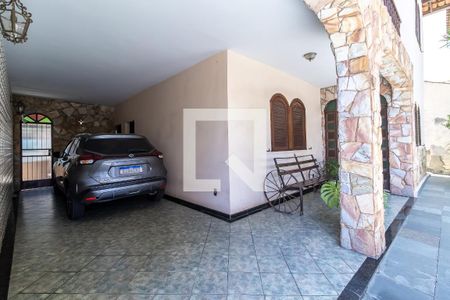 Garagem de casa à venda com 8 quartos, 574m² em Pampulha, Belo Horizonte