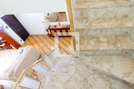 Casa para alugar com 3 quartos, 200m² em Jardim Prudência, São Paulo