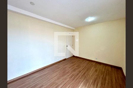 Sala de apartamento para alugar com 2 quartos, 60m² em Vila Rosalia, Guarulhos