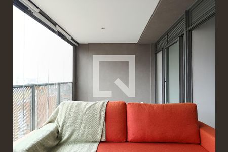 Varanda/Sala de apartamento para alugar com 2 quartos, 68m² em Pinheiros, São Paulo