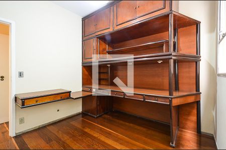 Quarto 1 de apartamento à venda com 4 quartos, 150m² em Santa Efigênia, Belo Horizonte