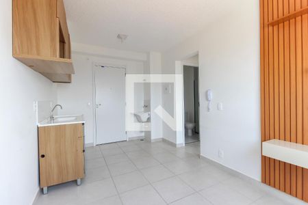 Sala - Cozinha de apartamento para alugar com 2 quartos, 33m² em Fazenda Aricanduva, São Paulo